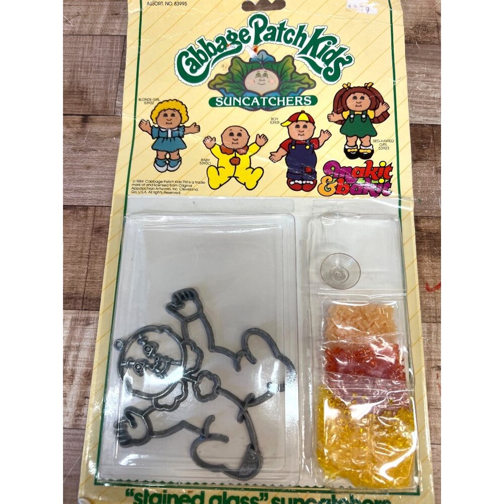 Vintage Cabbage Patch Kids Suncatchers Craft Kit Makit & Bakit 1984 Sealed